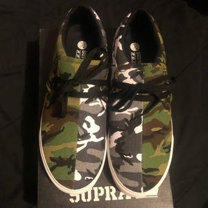 Brand new Supra slip-on’s